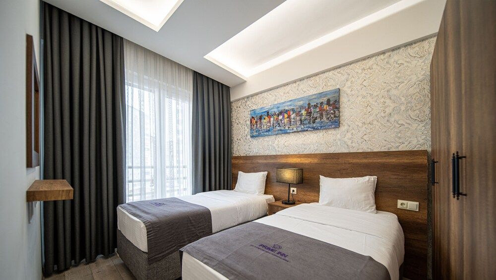 Prime Inn City Basic Suite 2