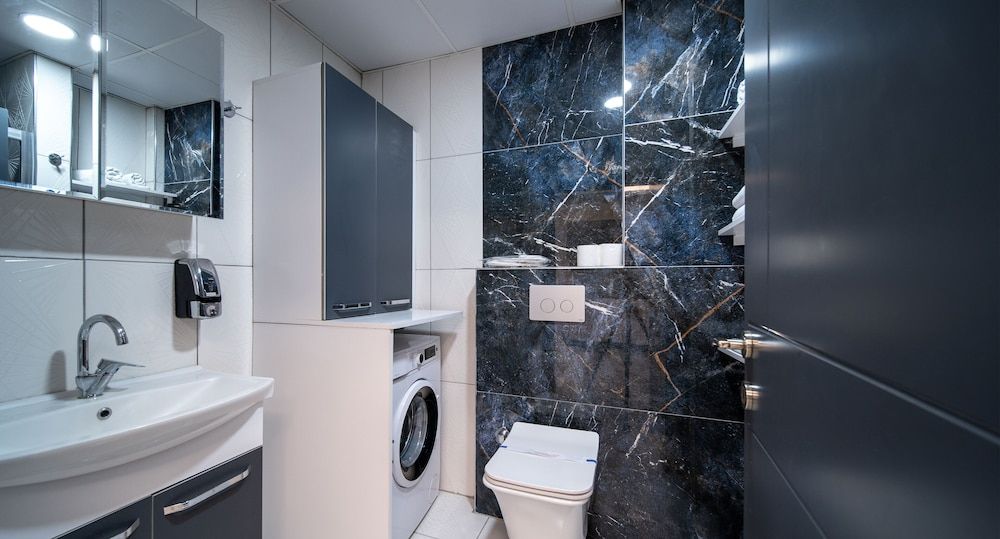 Prime Inn City Basic Suite 5