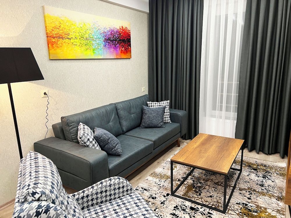 Prime Inn City Comfort Suite 2