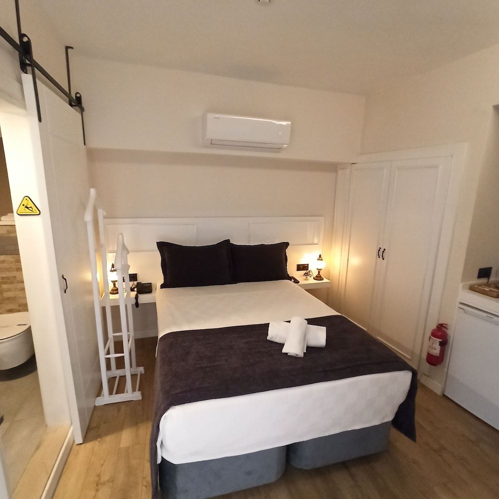 Ece Marina Suites Economy Room, 1 Bedroom 2