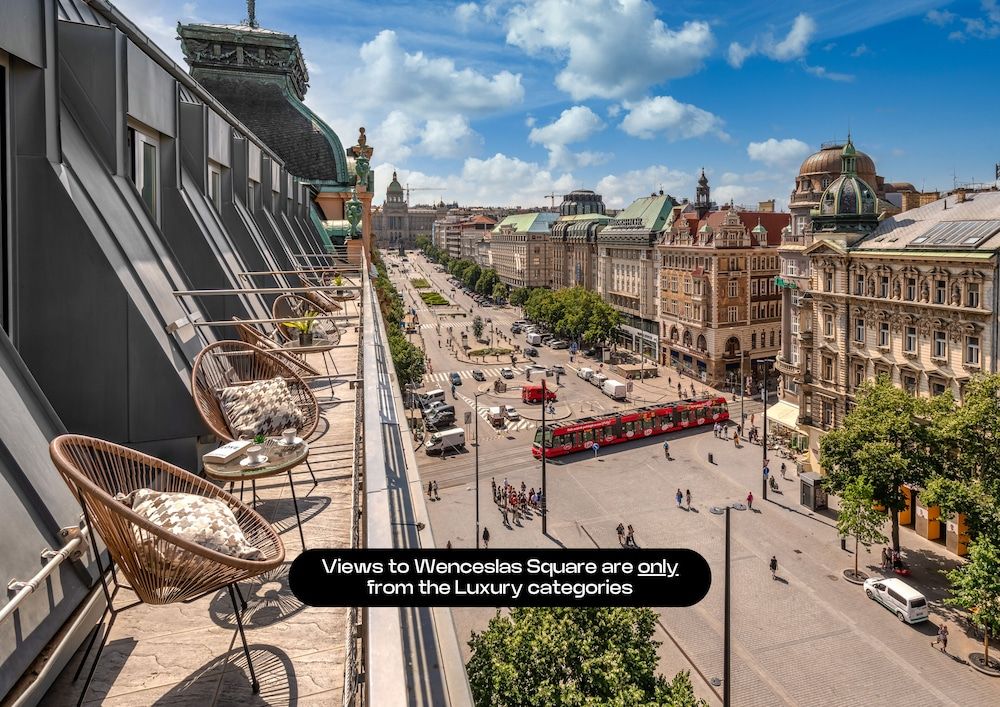 undefined VN17 Rooftop Suites by Adrez Living