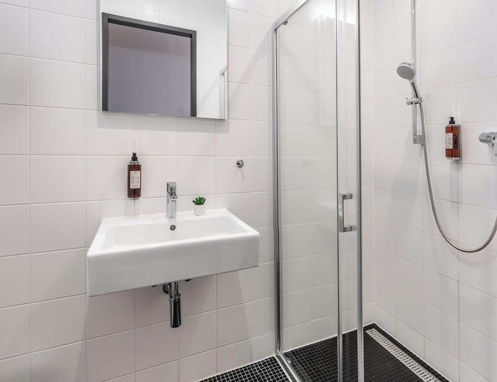 VN17 Rooftop Suites by Adrez Living Apartment 3