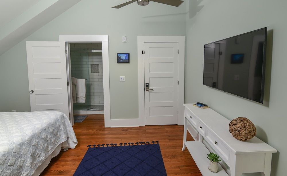 607 Bay Inn Downtown Beaufort Premium Room, 1 King Bed 4