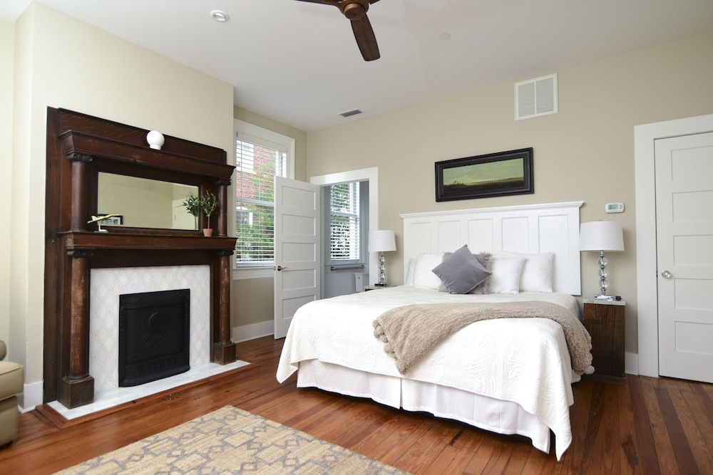 607 Bay Inn Downtown Beaufort Luxury Room, 1 King Bed, River View, Ground Floor 9