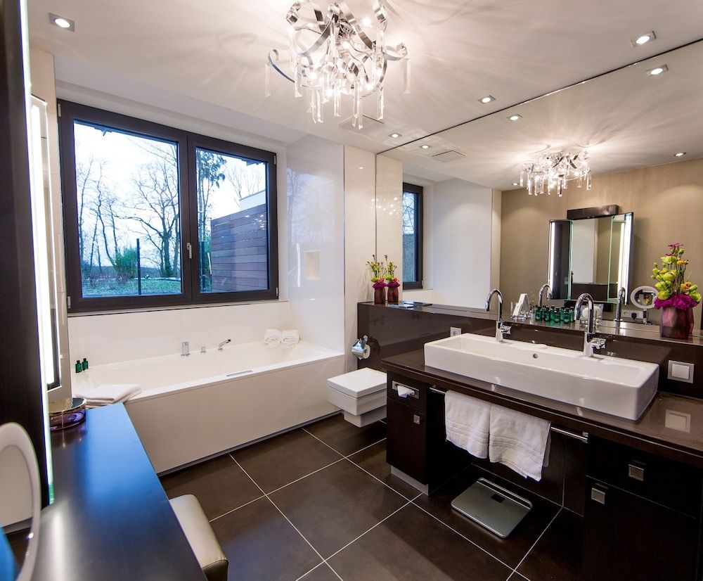 Relais & Châteaux Hotel Burg Schwarzenstein Grand Suite 6