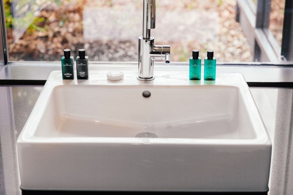 Relais & Châteaux Hotel Burg Schwarzenstein Deluxe Double Room, Balcony 5