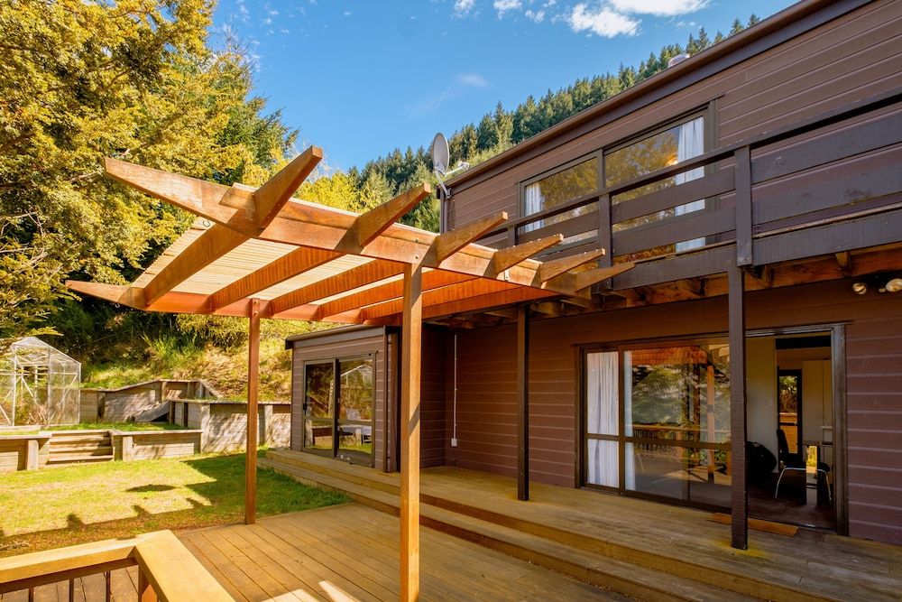 undefined The Lodge   Plush  Quiet   Picturesque 3