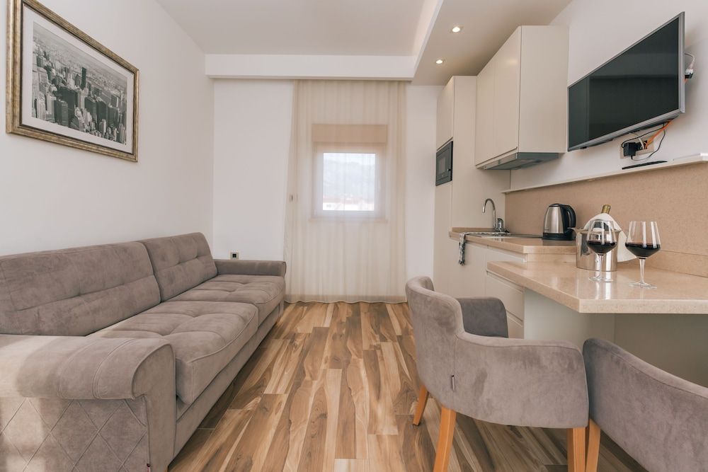 Villa Royal Apartments Deluxe Apartment (Ground Floor) 7