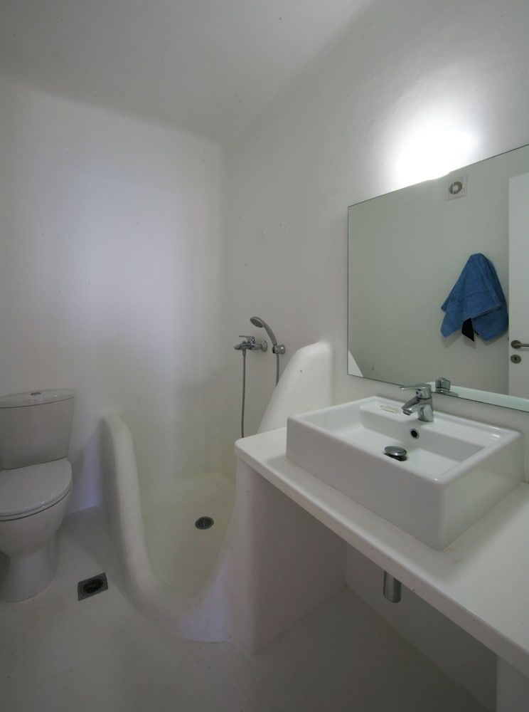 Plan B Holidays Design Villa, 3 Bedrooms, Ocean View (Daphne) 11