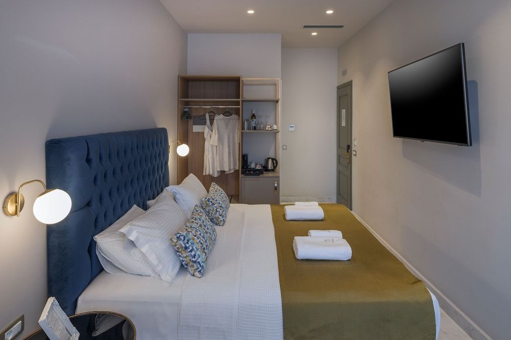 Plaza 1866 Superior City Rooms Deluxe Triple Room (201) 5