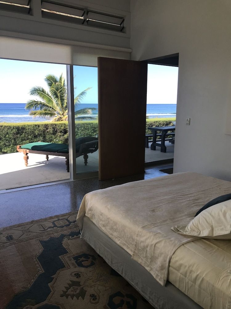 Beachfront Villa 1