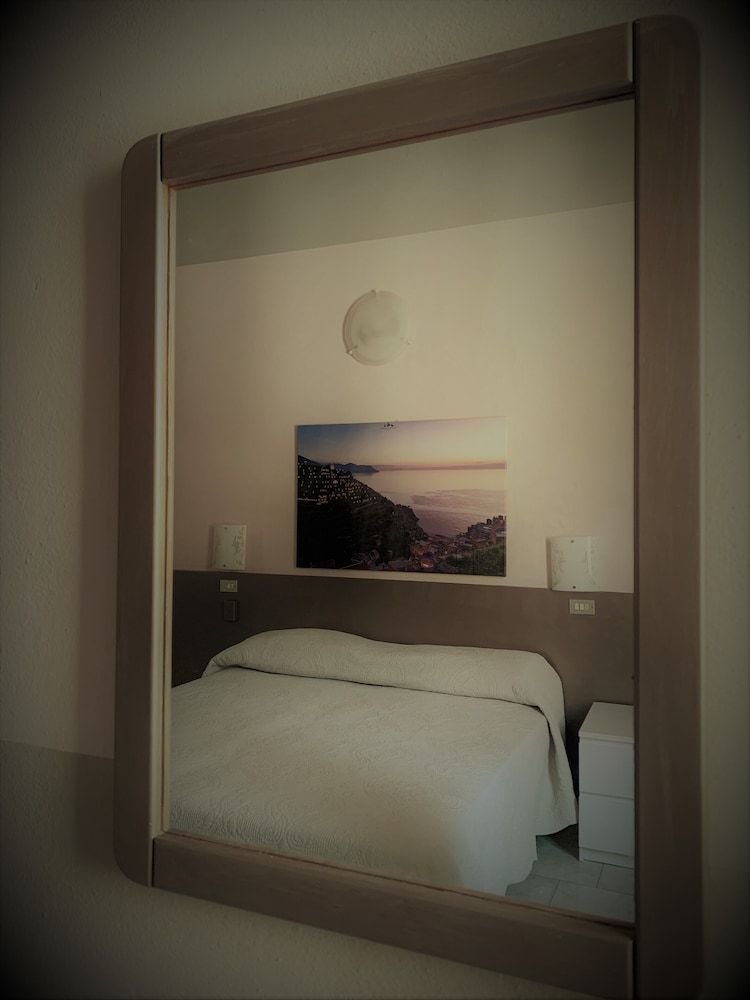 Albergo La Villetta Family Room 11