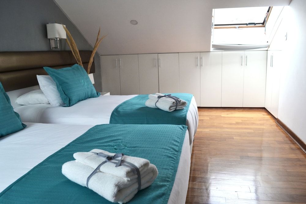 Junior Apartment