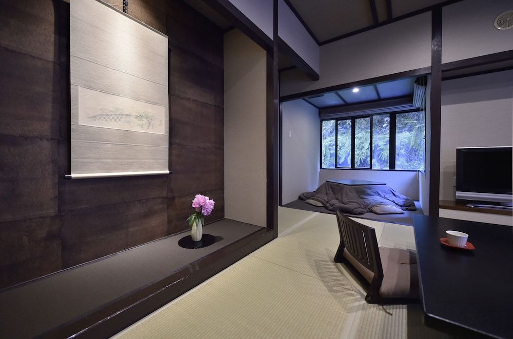 Quadruple Room with Kotatsu (Yama-no-Iori) Non smoking