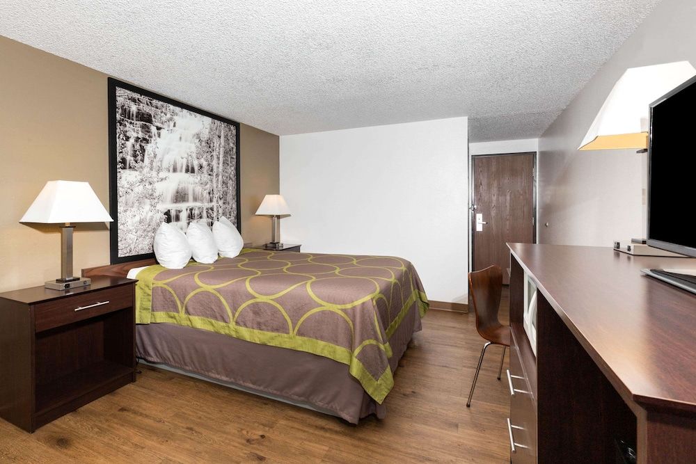 Room, 1 Queen Bed, Non Smoking