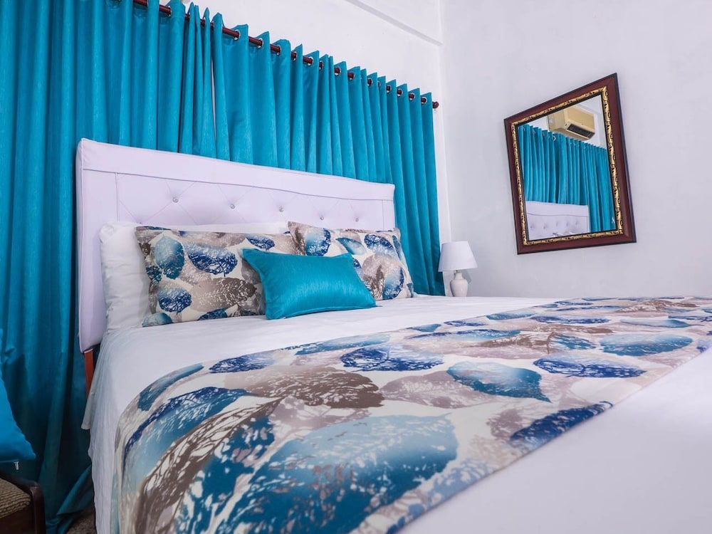 Setup Hotels Standard A, 1 Queen Bed 4