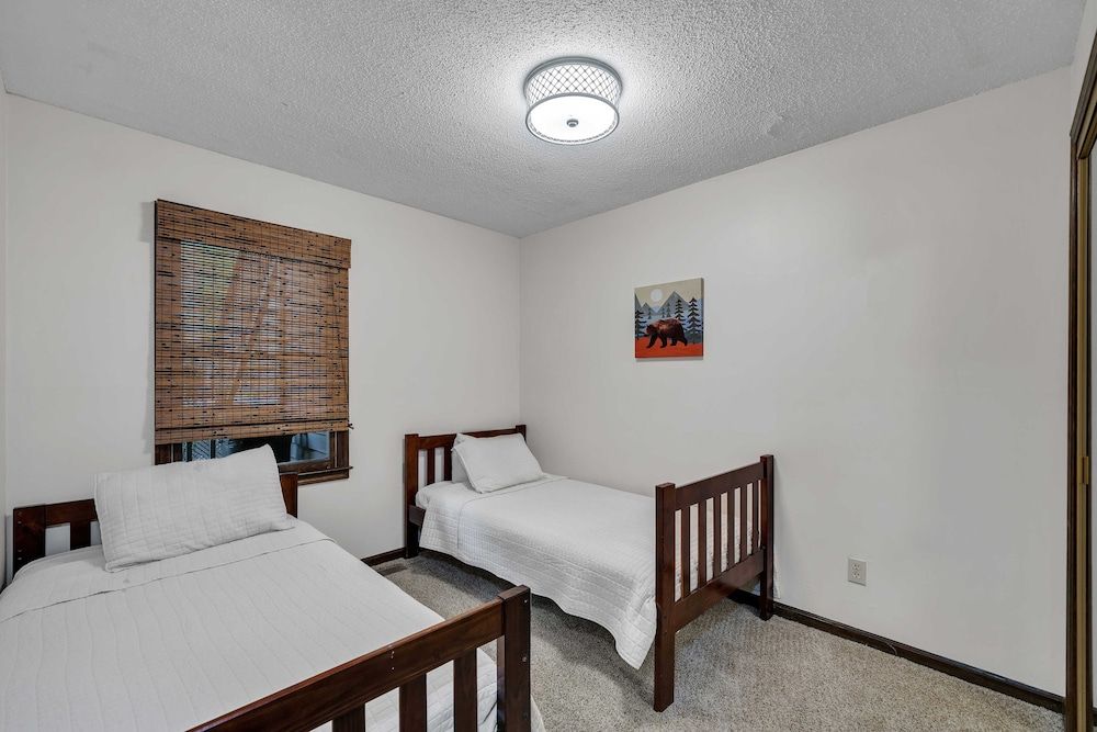 Room, 3 Bedrooms (Lodge)