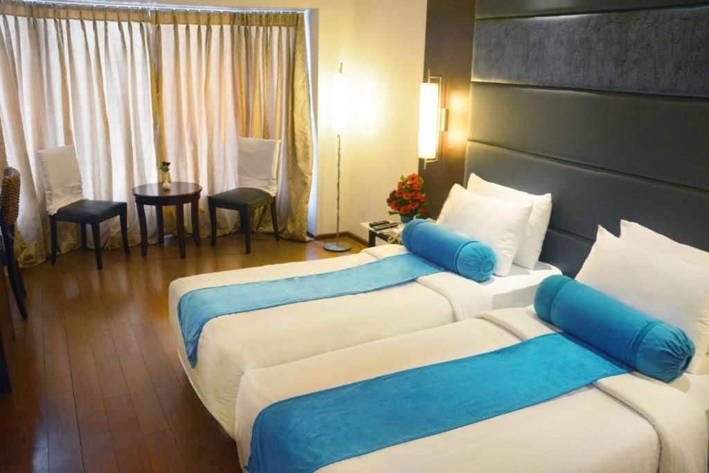 Ashraya International Hotel Standard Room 2