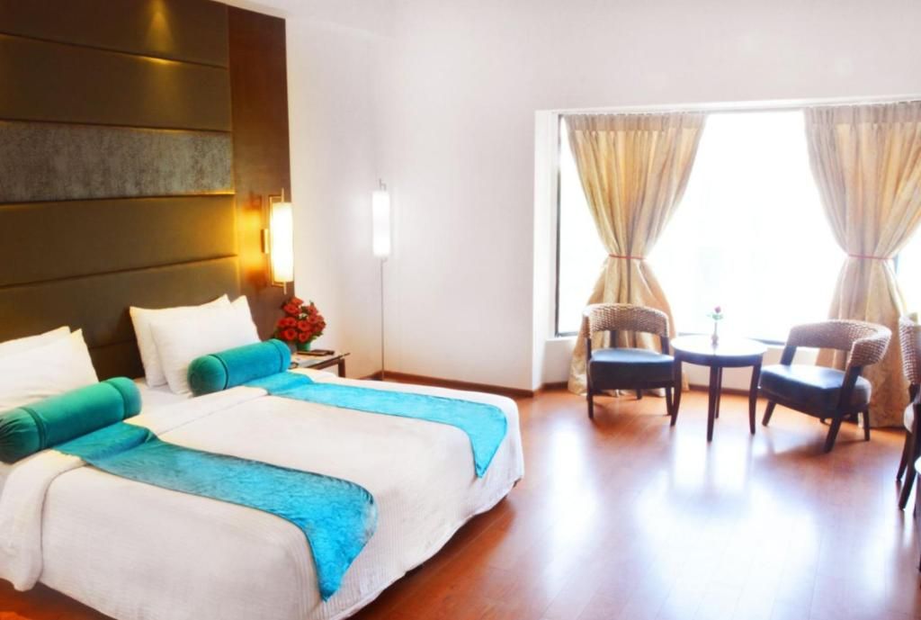 Ashraya International Hotel Standard Room 4