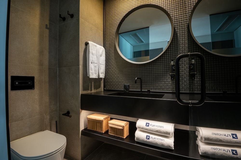 Ferraria XVI FLH Hotels Deluxe Double Room 5