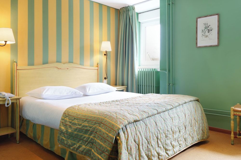 Traditional Twin Room