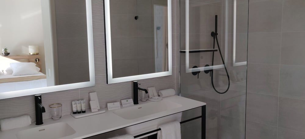 Splendid Hotel Standard Room, Sea View (1) SPA access included 6