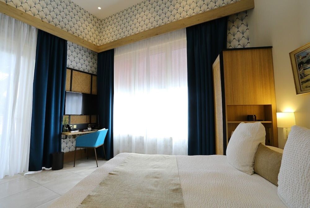 Splendid Hotel Deluxe Triple Room, Terrace, Sea View (2) SPA access included 2