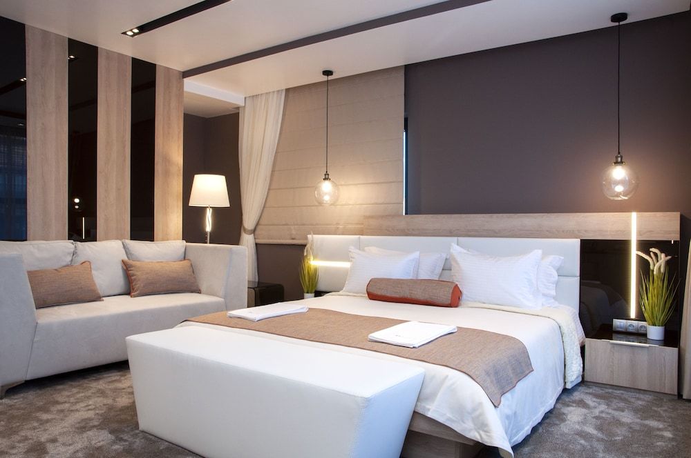 Family Hotel Business Club Luxury Room 2