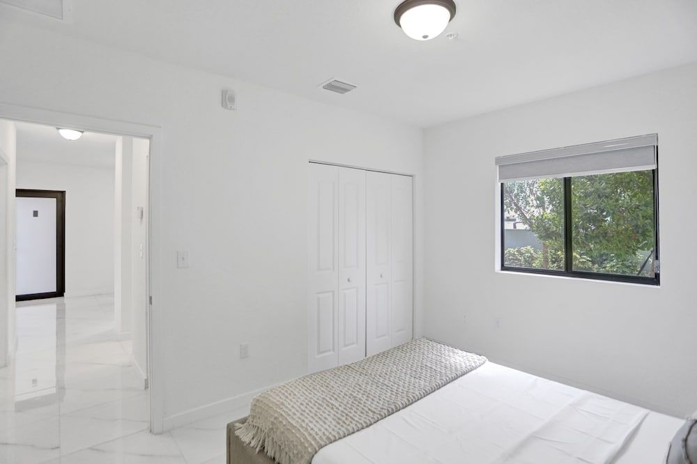 Renzzi Wynwood Apartments Family Apartment, 2 Bedrooms, Private Bathroom (2) 10