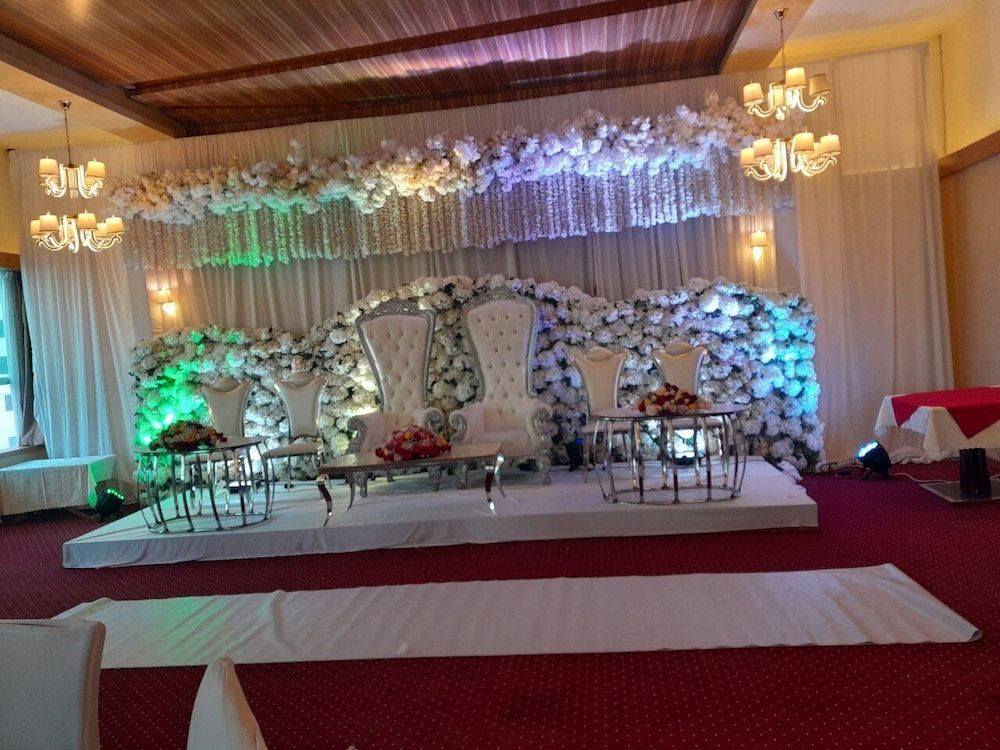 undefined New Day Hotel