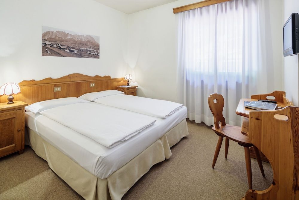 Hotel Al Larin Standard Double or Twin Room