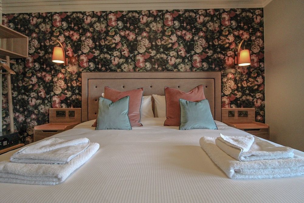 Pooley Bridge Inn Double Room, Ensuite 6