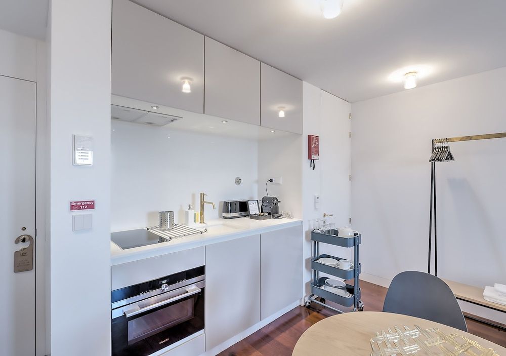 Oporto Street Aldas Classic Studio, River View 9