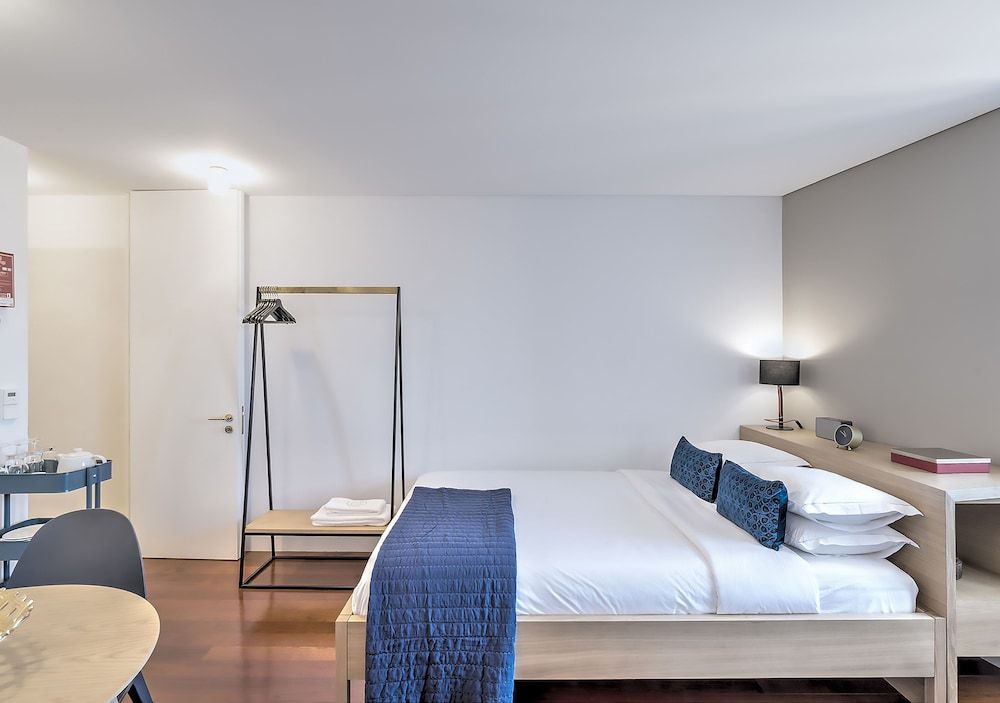 Oporto Street Aldas Classic Studio, River View 2