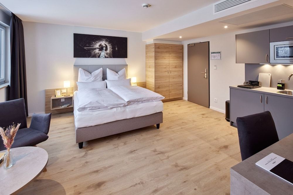 Boardinghouse Das RUNDUM Large 2