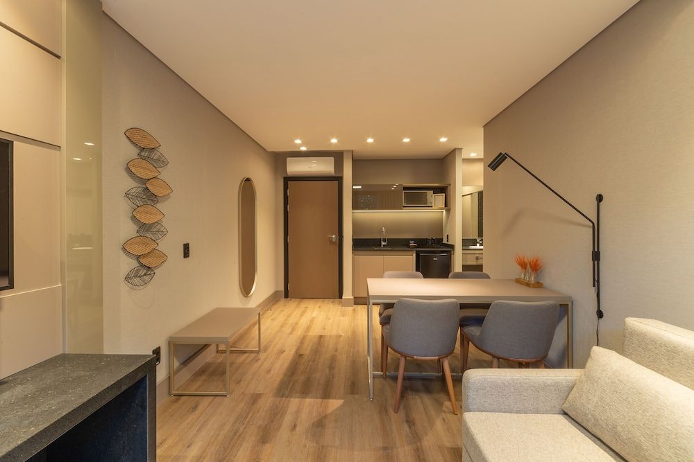 Château Laghetto Collection Suite 5