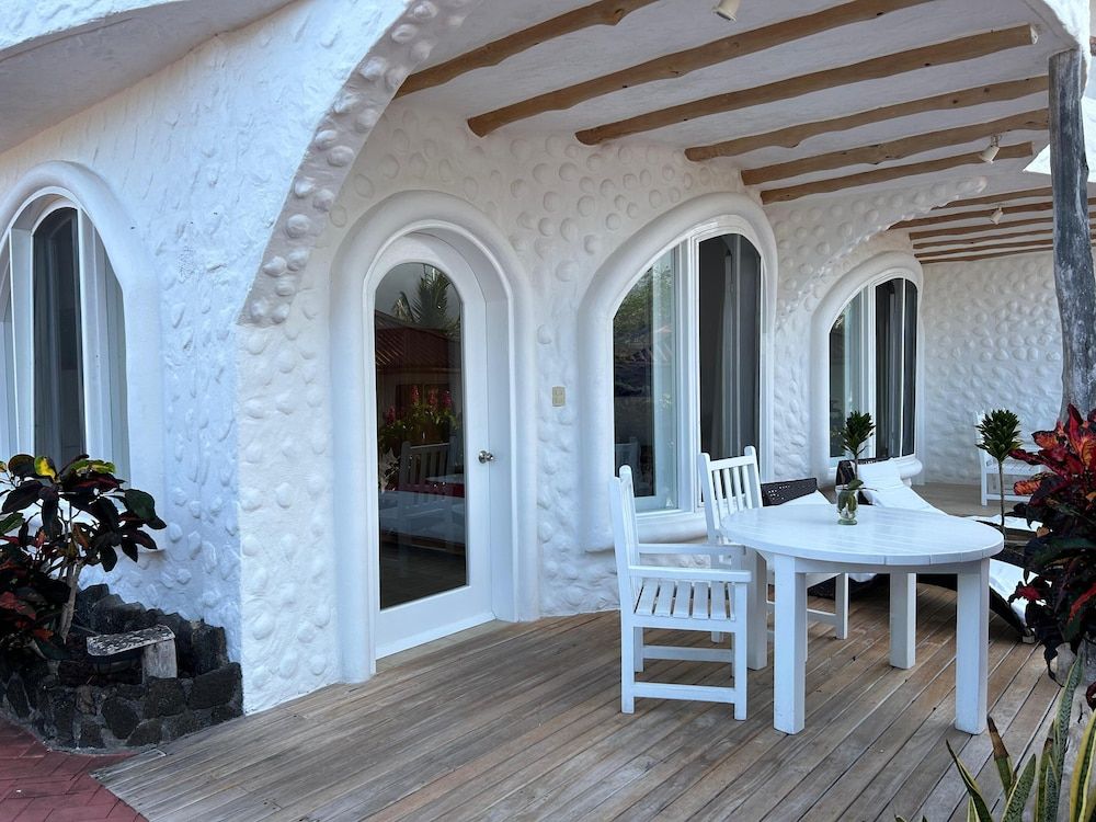 Angermeyer Waterfront Inn Superior Double Room, Garden View, Ground Floor 4