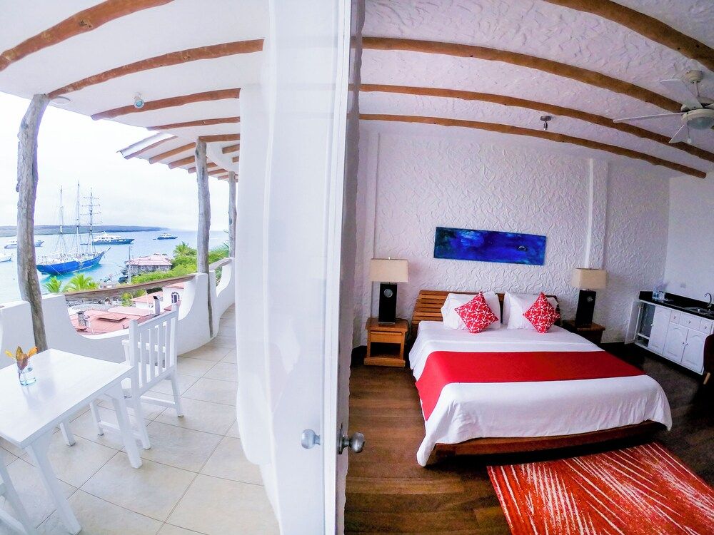 Angermeyer Waterfront Inn Superior Double Room, Sea View 6