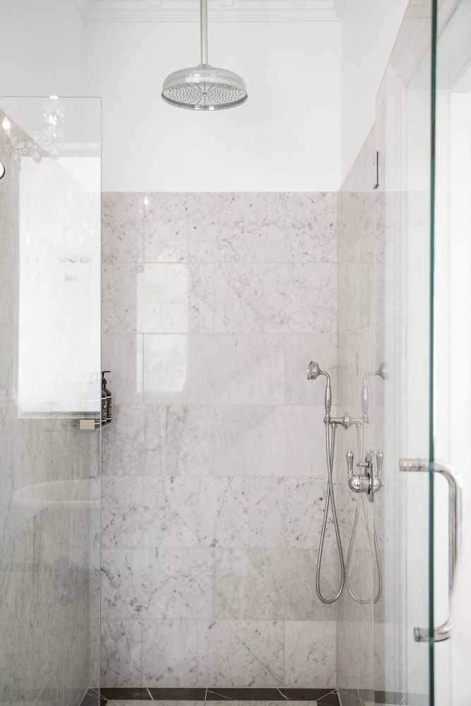 Delgattie Estate Walker Suite 6