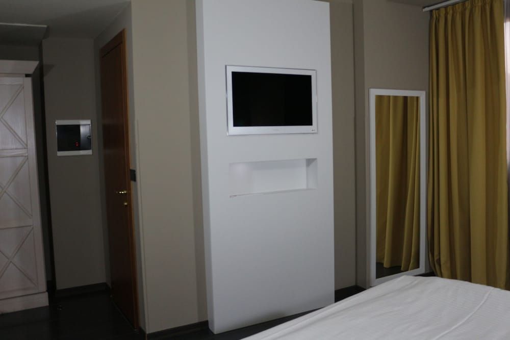 Hotel Garibaldi Superior Double or Twin Room, Non Smoking 5