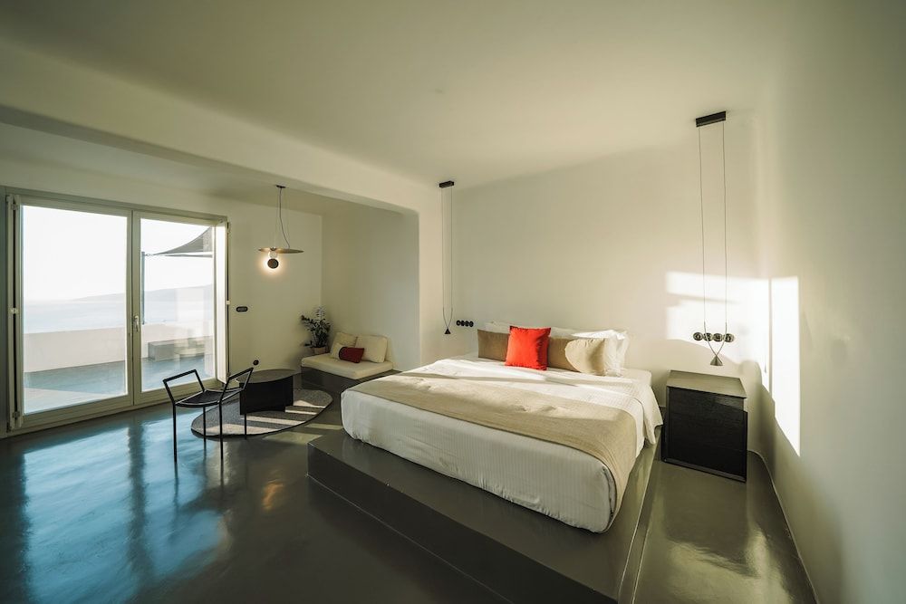 Signature Suite