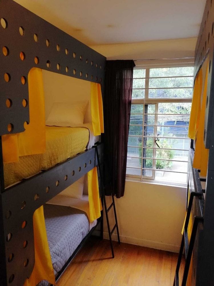 undefined RMS Hostal - Condesa 5