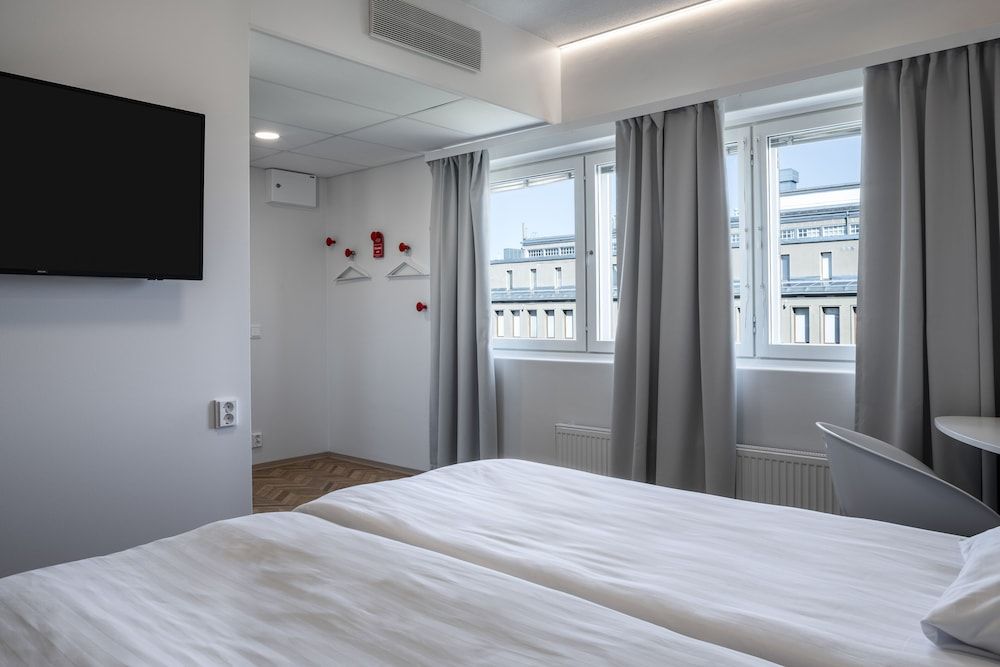 Omena Hotel Vaasa Espen Standard Double Room 7