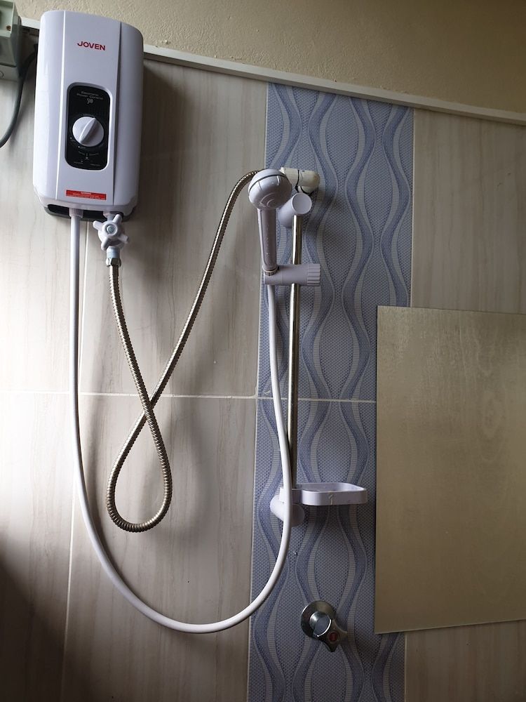 Bay View Barbers Lodge Budget Single Room 4