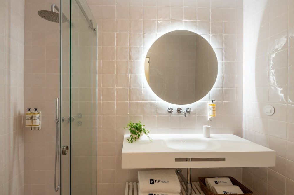 Memoria Lisboa FLH Hotels Superior Double Room 7