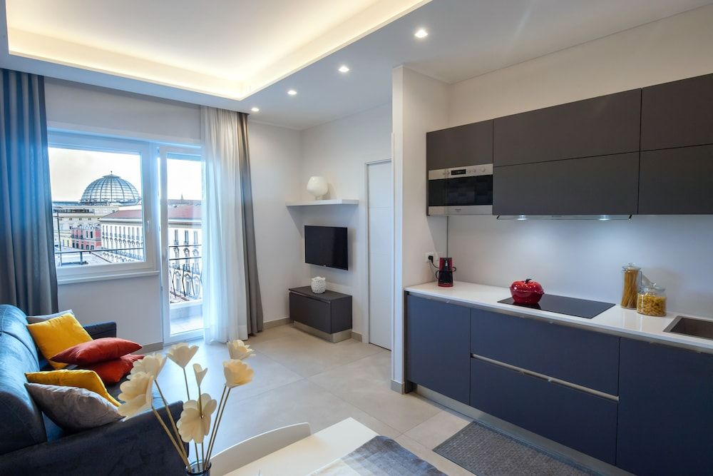 undefined Napoli City Center - Appartamenti e Camere 5