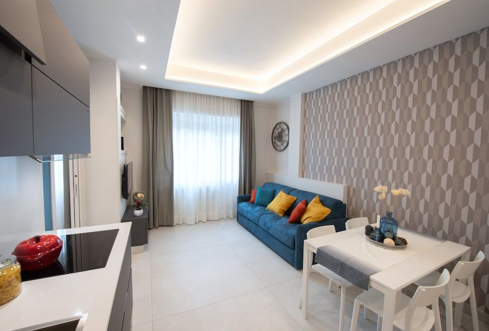 undefined Napoli City Center - Appartamenti e Camere 8