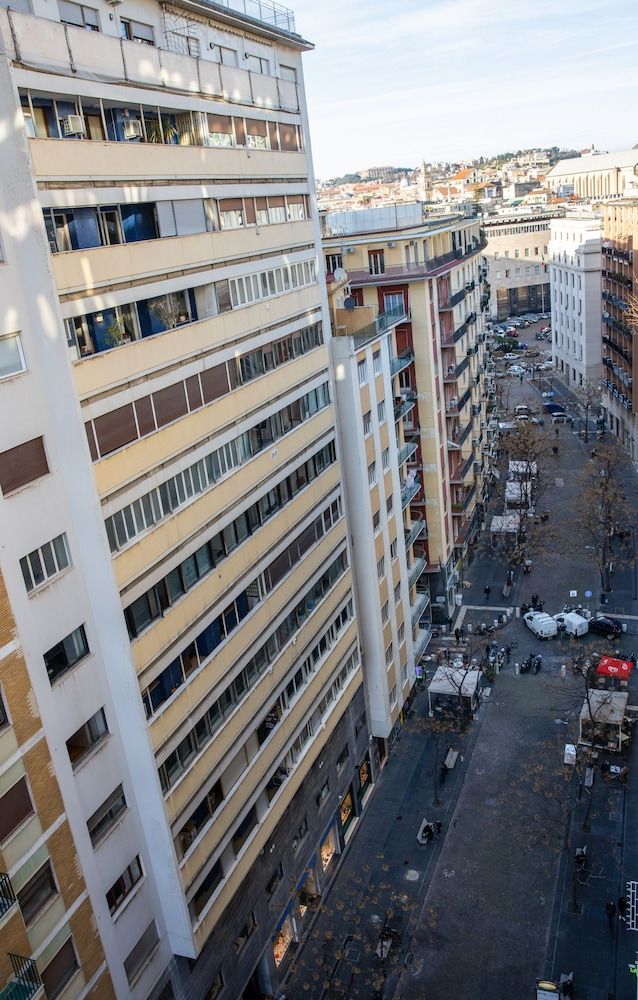 undefined Napoli City Center - Appartamenti e Camere 9