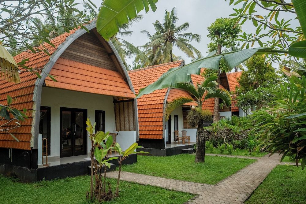 undefined Bintang Bungalow 8