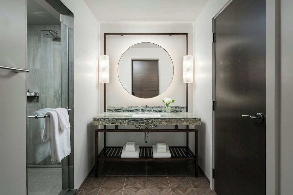 Room, 2 Queen Beds, Balcony (Mobility Accessible, Transfer Shower)
